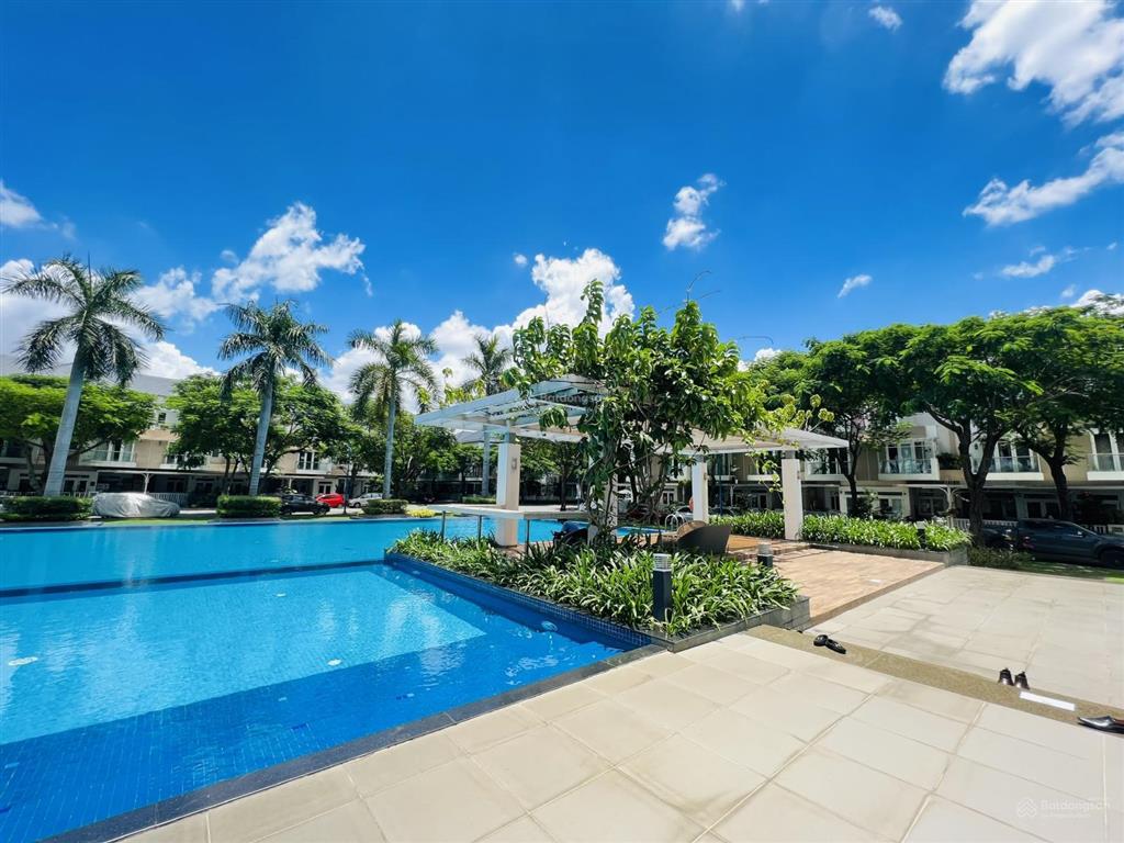 Nhà phố merita khang điền  liên phường q9  view công viên thoáng mát  bv 24/7  sân ô tô riêng