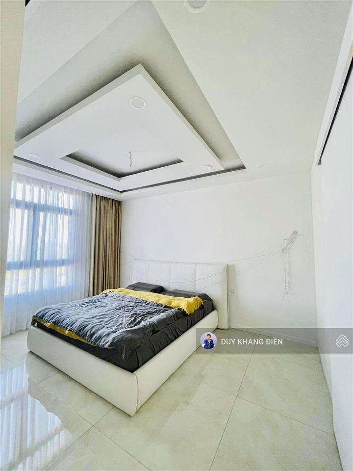 Góc sân vườn verosa khang điền  8x18,5m full nt  hđ thuê 38tr/tháng  gần hồ bơi mát mẻ  hồ cá