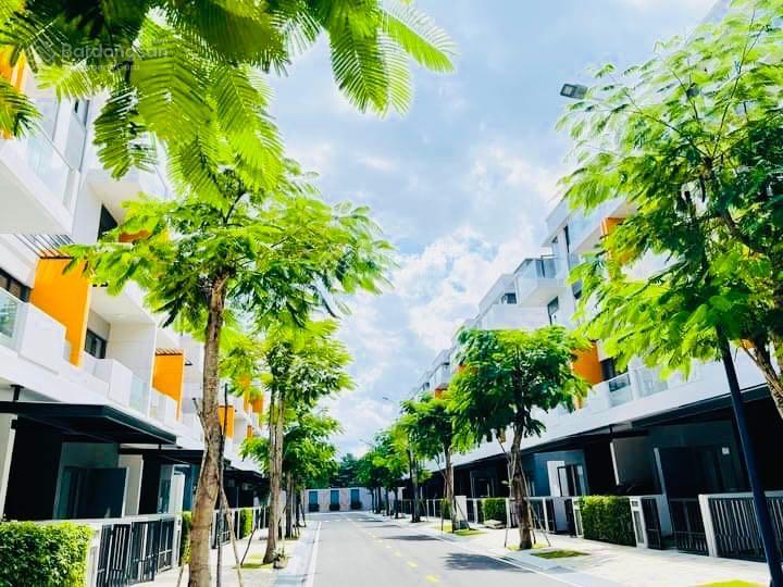 Chính chủ bán nhanh căn 5x15m  đã có sổ  gía thật  không ảo