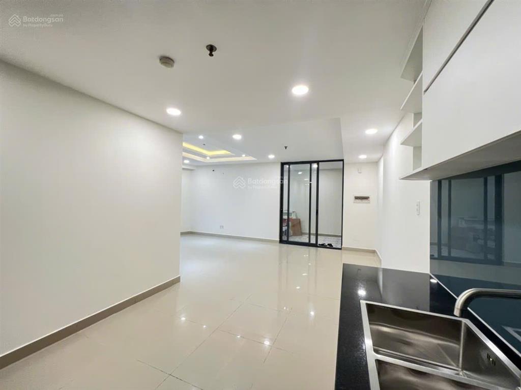 Bán gấp căn hộ conic skyway 2pn 2wc giá 2.850 tỷ, có hỗ trợ vay nh   0979 695 ***
