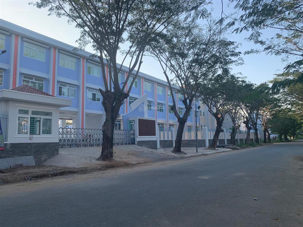 Kdc làng đại học 13e intresco, đô thị nam sài gòn, giá cực tốt 44 triệu/m2