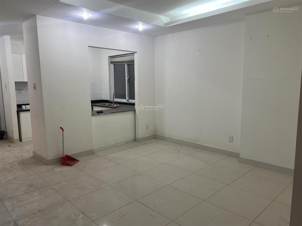 Bán ch terra rosa 92m2pn2wc căn góc. full nội thất như hình. sổ hồng. giá 3,3 tỷ.  0909 864 ***