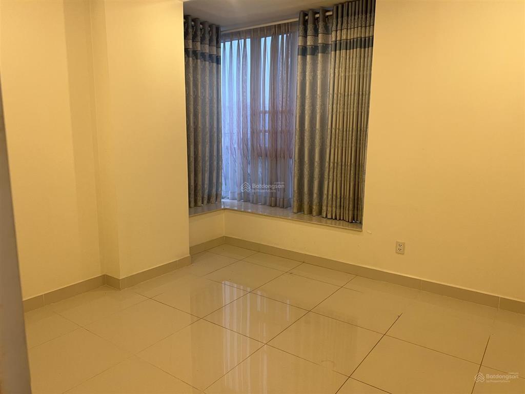 Bán ch terra rosa 92m2pn2wc căn góc. full nội thất như hình. sổ hồng. giá 3,3 tỷ.  0909 864 ***