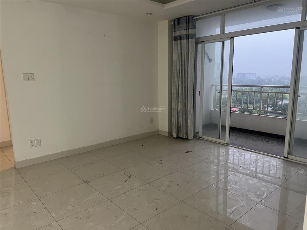 Bán ch terra rosa 92m2pn2wc căn góc. full nội thất như hình. sổ hồng. giá 3,3 tỷ.  0909 864 ***