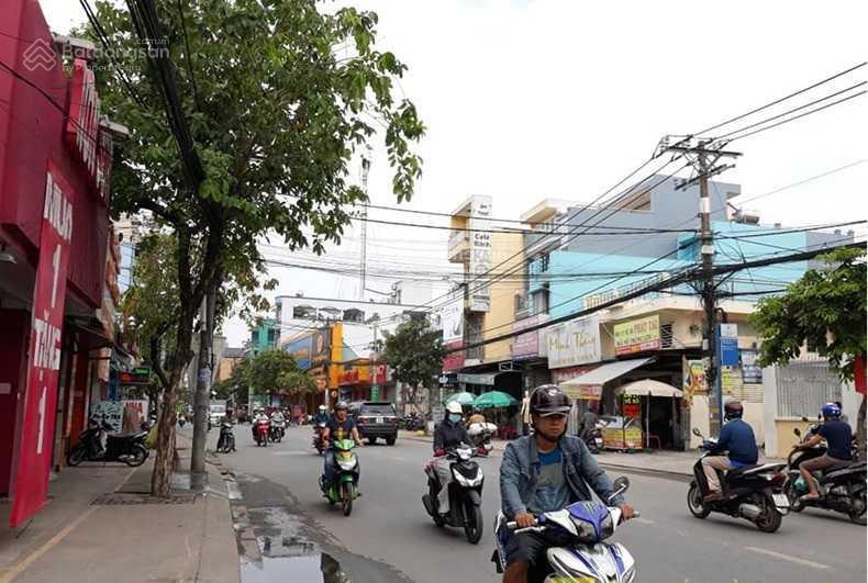 Bán nhà 2 mặt tiền kd đa ngành lý thường kiệt, thị trấn hóc môn, 230m2, hơn 10 tỷ