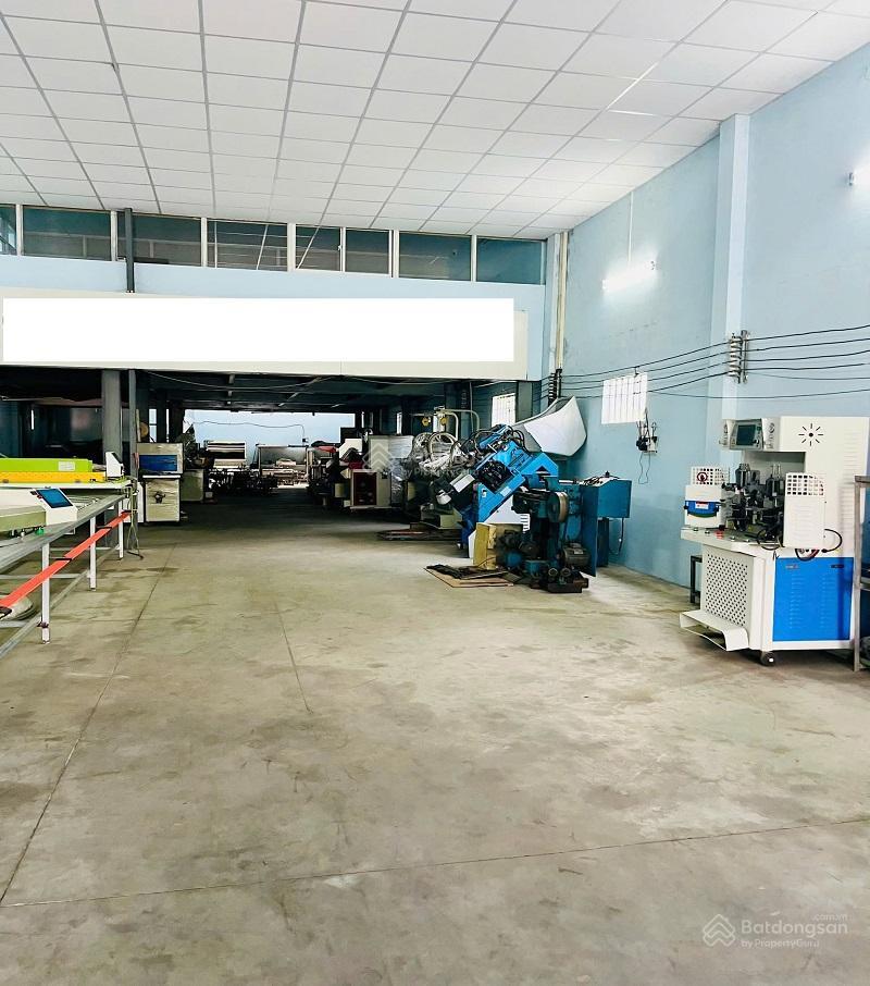 Bán nhà xưởng ful thổ mặt tiền xuân thới thượng, hóc môn, 304m2, 2 tầng, giá rẻ