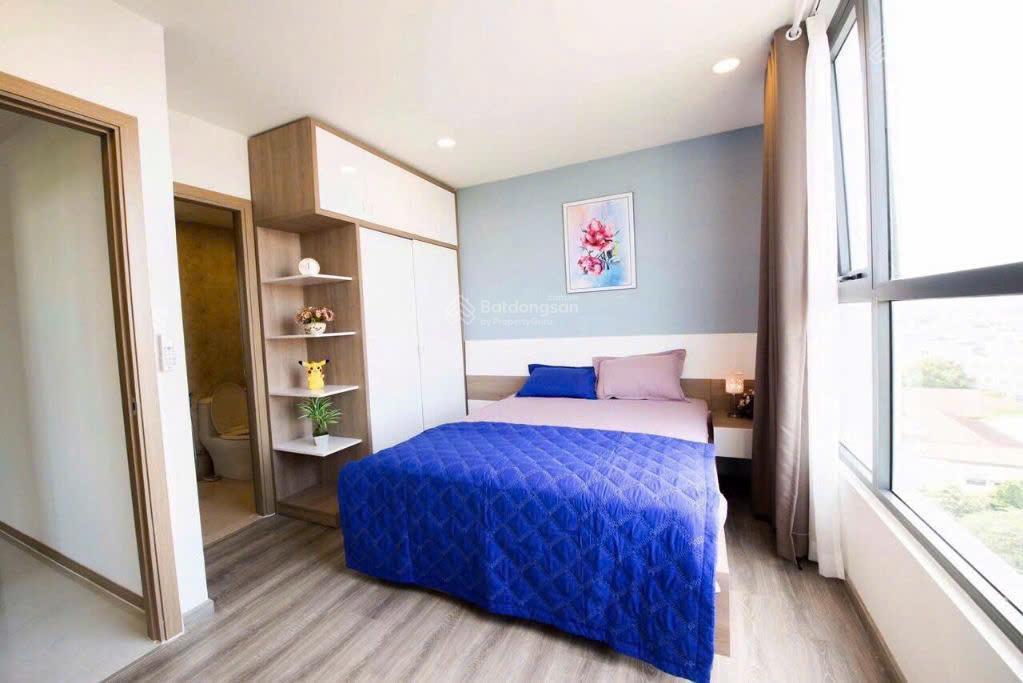 Bán căn hộ bàu cát 2 , tân bình , dt 60m2 , 2pn giá 3,5ty . 0909 228 *** minh sang