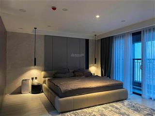 Bán căn hộ vip 180m 4pn tại berriver long biên view sân bay, sân golf