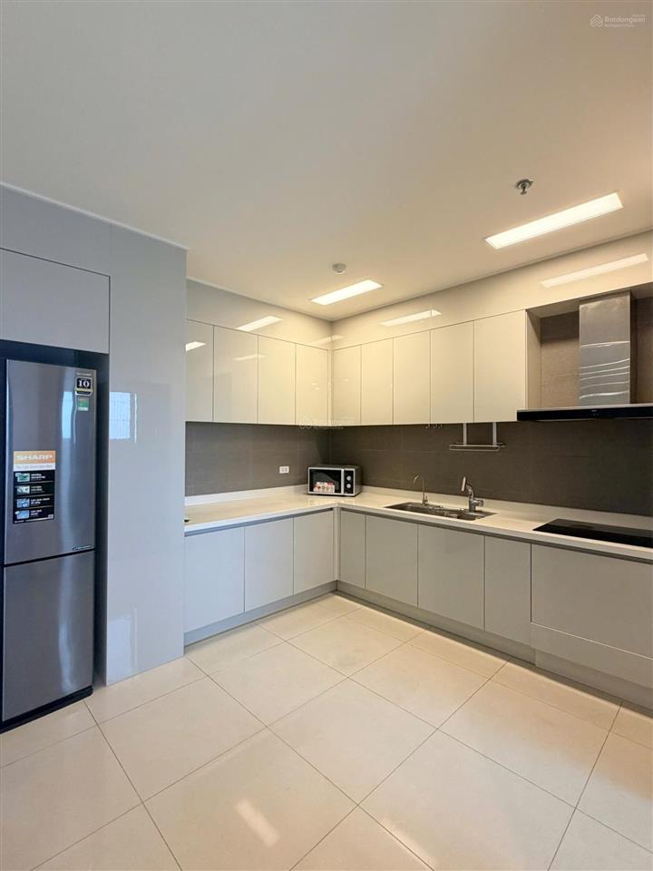 Bán căn 2pn 91m chung cư starlake tây hồ view khu biệt thự .