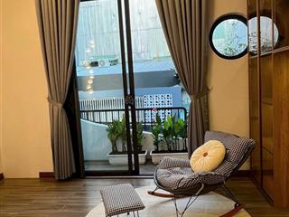 Bán gấp nhà mặt tiền trung tâm hải châu, đầy đủ công năng, nội thất xịn xò, sân thượng thoáng mát
