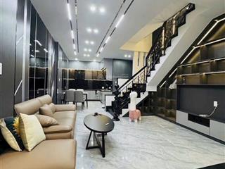 Bán gấp nhà 3 tầng mới đẹp, trung tâm vip, khu dân trí cao, thiết kế hiện đại, full nội thất