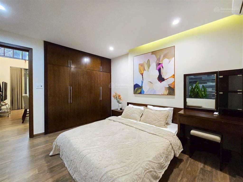 Bán gấp mặt tiền hải châu, ở hoặc cho thuê, đủ tiện ích xung quanh, giá tốt