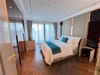 Bán căn hộ penthouse rộng 315m2, 2 tầng dịch vọng hậu, cầu giấy, lô góc 2 view. sổ đỏ lâu dài