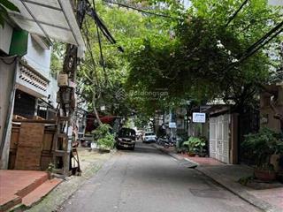 Bán nhà phân lô kim mã. lô góc 2 mặt thoáng kinh doanh. sổ đỏ vuông vắn 50m2