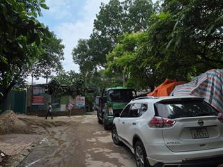 Bán nhà mặt phố nguyễn xuân khoát, đối diện đại sứ quán hàn quốc. sổ đỏ nở hậu, 2 mặt thoáng