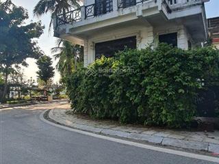 Bán biệt thự khu lão thành cách mạng yên hoà, trần kim xuyến.mặt tiền 14m, vỉa hè và lòng đường 12m