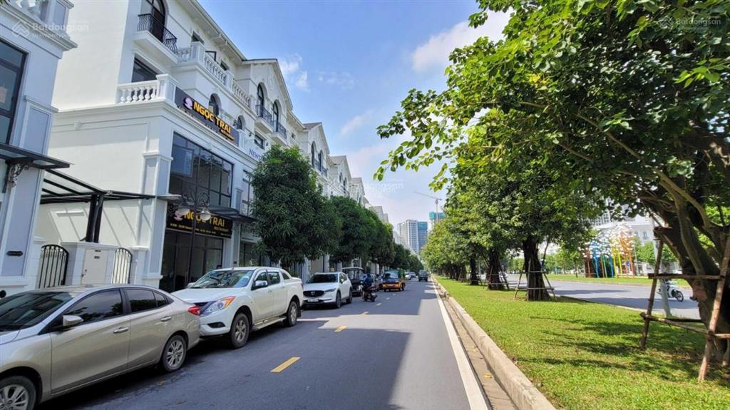 Cần bán shophouse liền kề nằm trên trục đường 52m, dự án vinhomes ocean park  19,x tỷ bp