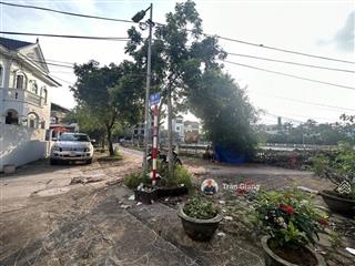 Bán đất liên mạc, bắc từ liêm, ngõ thông mặt tiền rộng nhỉnh 4 tỷ.