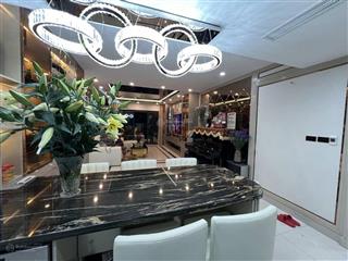 Cần bán nhanh trong tháng căn 3 phòng ngủ 105m2 cc legend tower full đồ, giá 8,8 tỷ