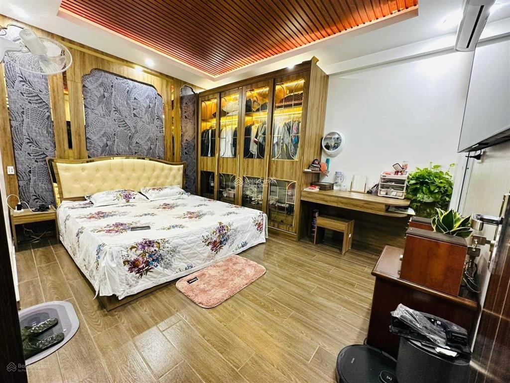 Vợ chồng tôi bán căn chính chủ 2pn 80m2 chung cư artemis lê trọng tấn tầng cao view đẹp, giá 8,5 tỷ