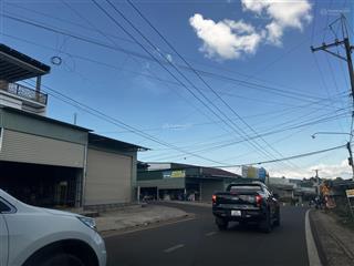 Bán đất thổ vườn 16.4x51.1m  ngã 3 sau lưng nhà thờ lâm phát  mặt tiền đường đt 725