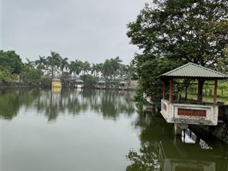 Bán 700m2 đất vườn thoáng trước, sau, view hồ
