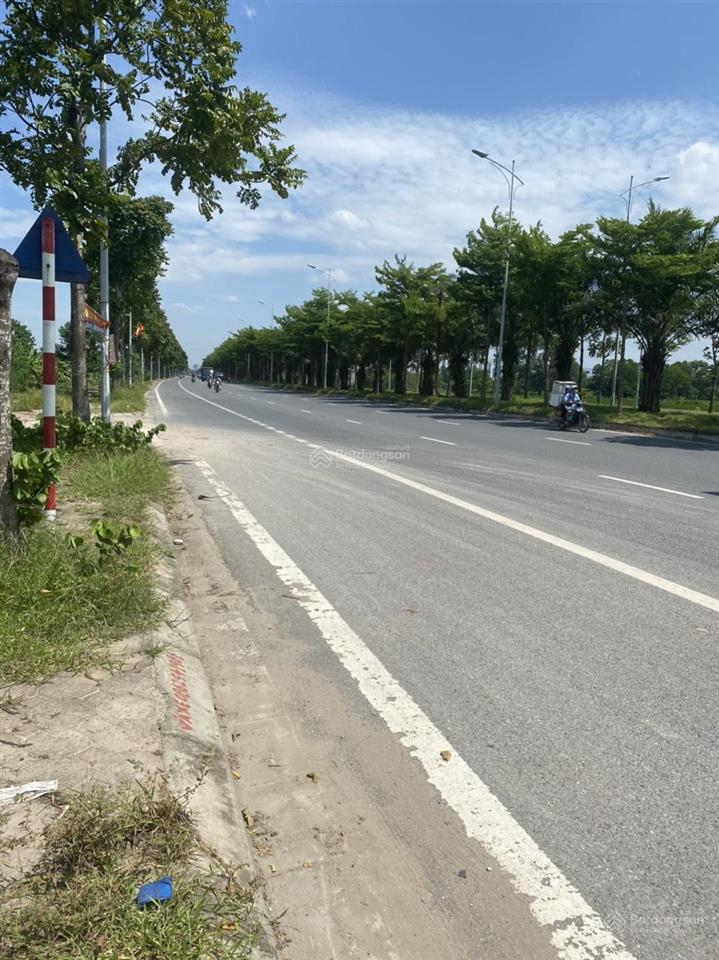 Lô góc 75m ô tô tránh đối diện kđt mỹ hưng gần vanh đai 4