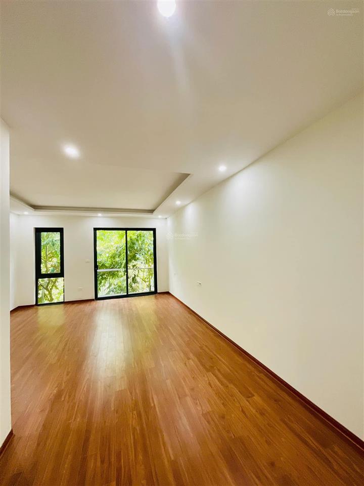 Cho thuê căn liền kề lê trọng tấn, dt 120m2, hoàn thiện đẹp giá 20 triệu/tháng