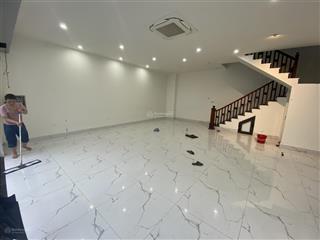 Cho thuê shophouse 5 tầng vinhomes ocean park, hoàn thiện t12, full điều hoà, giá chỉ 12tr/tháng