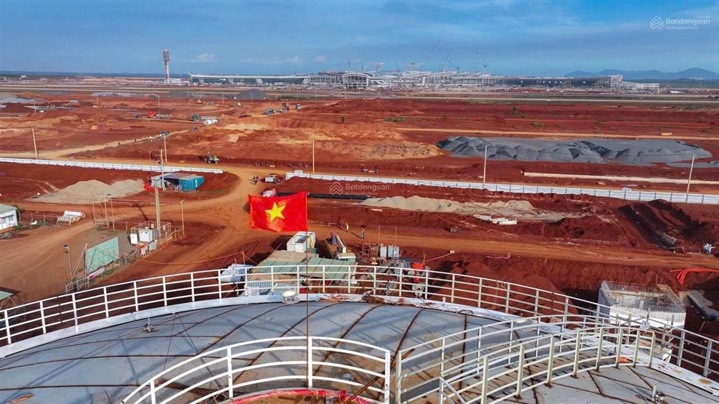 Đất nền thổ cư giá rẻ ngay kcn sổ sẵn, phù hợp xây trọ 896 triệu