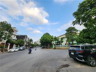 Phân lô vỉa hè tđc thanh am việt hưng  vỉa hè kinh doanh  74m2 4tầng mt 5.2m chỉ hơn 16 tỷ