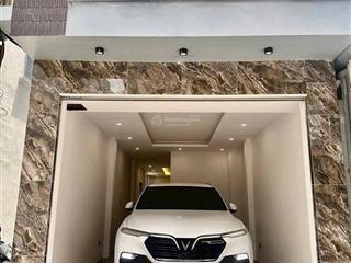 Nhà mới ô tô tránh, thang máy tại phố chu huy mân phúc đồng  63m2 5 tầng lô góc  chỉ 13,2 tỷ