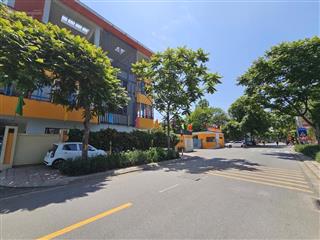 Mảnh đất 52m mặt tiền 4m vuông vắn ôtô vào tại phố việt hưng long biên  chỉ hơn 8tỷ