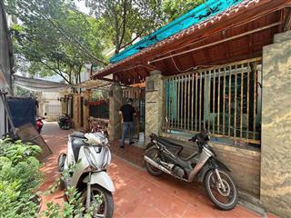 Biệt thự tại ô cách việt hưng long biên  diện tích 106m 4tầng mt 5m1 siêu đẹp  giá chỉ 14,3tỷ