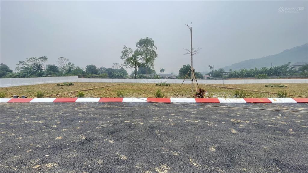 Siêu phẩm 400m sẵn sổ đỏ cư yên, lương sơn thế đất vuông view thoáng đẹp giá cực tốt