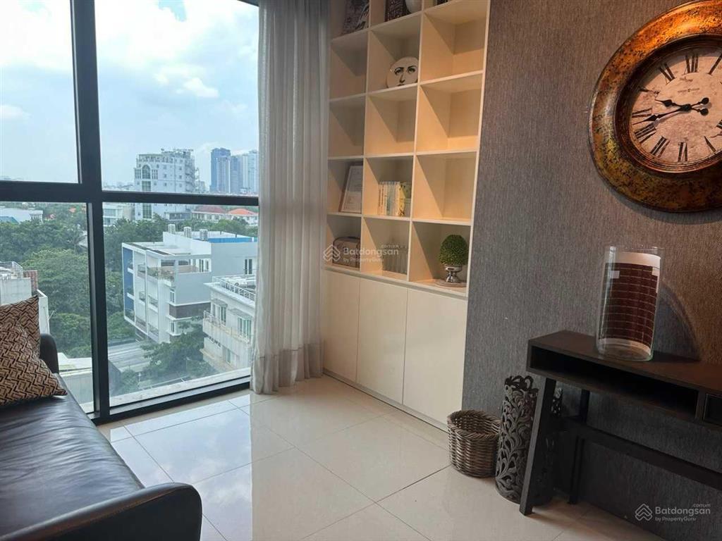 Tòa nhà mt quốc hương p. thảo điền quận 2. dt 10x37m hầm 7 lầu 1700m2 sàn. hđt 300 triệu. giá 90 tỷ