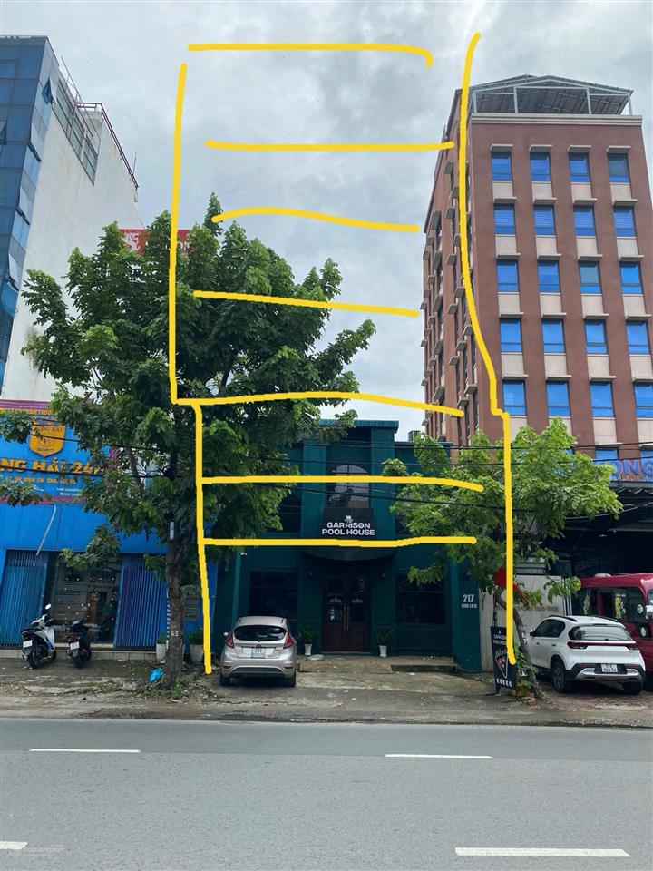 Gấp bán mt quốc lộ 13, p26, bình thạnh, dt 8x28m, gpxd hầm + 10 tầng, bán 36 tỷ