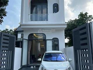 Bán nhà đẹp trệt lầu phường phú lợi thủ dầu một bd  dt 73,9m2 thổ cư 60m , 3pn, sân oto 3tỷ 650