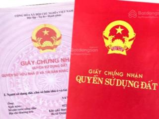 Cho thuê cửa hàng mặt đường kinh doanh, phố hoàng công chất 30m2 giá 4 triệu/ tháng.