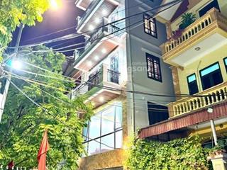 Cần bán nhà xuân đỉnh  70m2  6 tầng, thang máy  phân lô  oto vào nhà