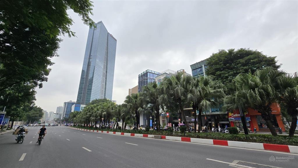 Bán mảnh đất hiếm ngõ 19 phố liễu giai, trung tâm ba đình, 2 mặt ngõ, nở hậu, dt 72m2, mt 5,6m.