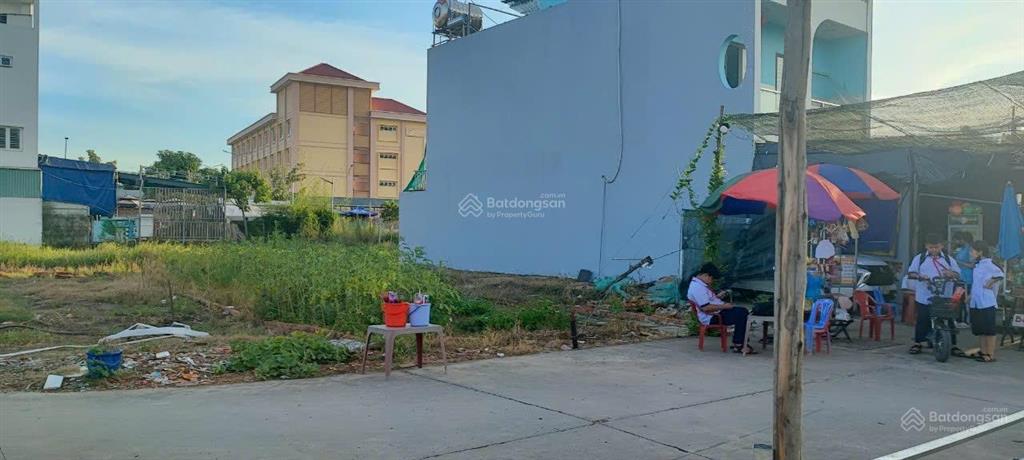 Bán đất cực đẹp ngay trường thcs hưng long, bình chánh 5x24m thổ cư. giá giảm còn 3.25 tỷ tl