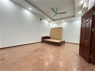 Chính chủ bán gấp nhà nguyên xáminh khai, 61m2, 5t, lô góc, kinh doanh, ôtô tránh, ngõ thông, 10tỷ