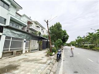 Chính chủ tôi cần bán gấp liền kề khu đô thị văn phú, 90m2,4.5 tầng, gần cột đồng hồkđt phú lương