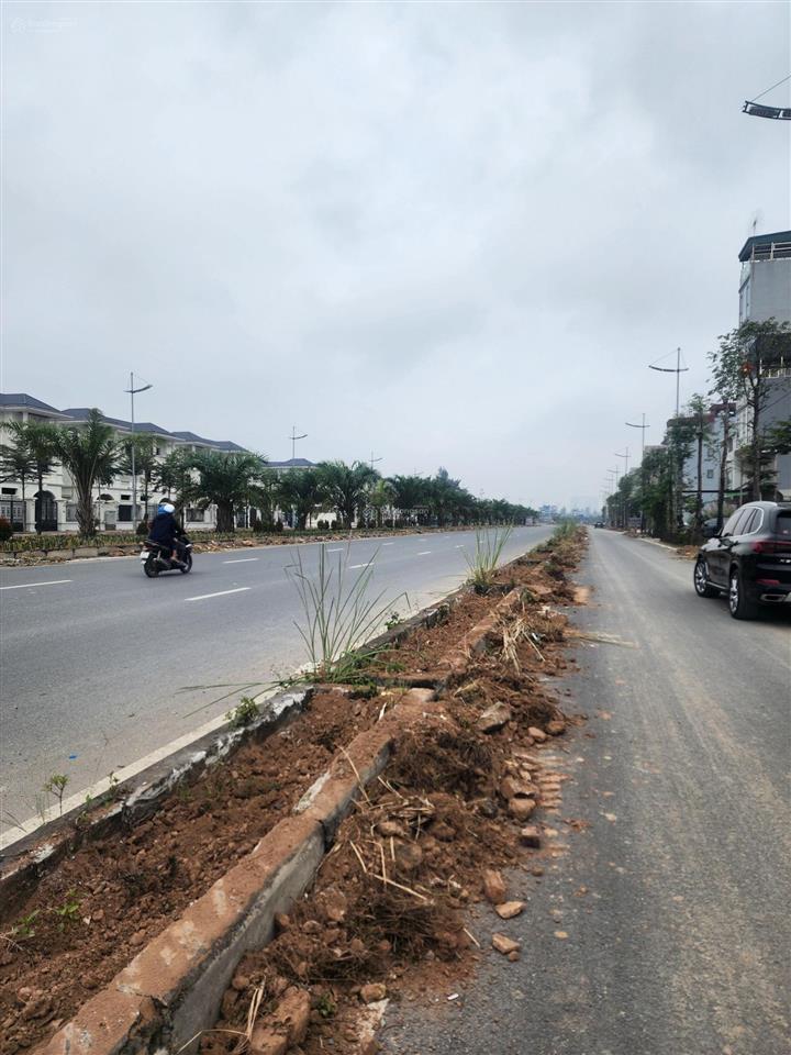 Chính chủ bán gấp đất dịch vụ vành đai 3.5, 150m2, mặt tiền 12m, cạnh nút giao đại lô, giá tốt nhất