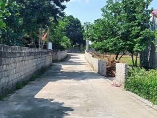 Chính chủ bán 1700m2 đất tại tt ba hàng đồi