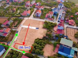 Bán lô góc đẹp 186.5m2. 70m2 thổ cư. dân cư đông đúc. phù hợp đầu tư hoặc để ở.  0395 671 ***