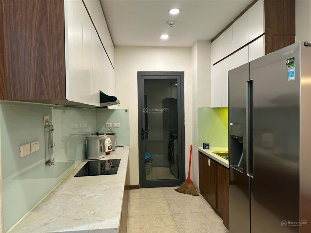 Hàng hiếm! bán căn hộ 3pn  95m2 chung cư ecogreen nguyễn xiển, giá 8.x tỷ full nội thất mới đẹp.