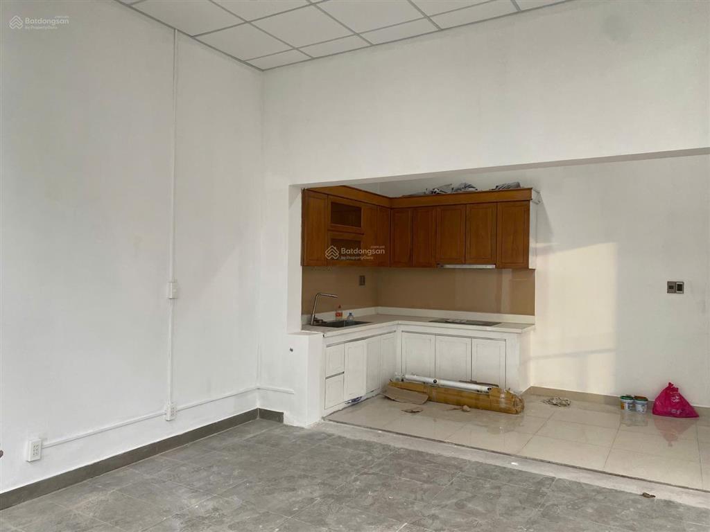 Chính chủ cho thuê văn phòng sala tầng 5  16 triệu