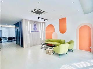 Chính chủ cho thuê nhà phố sari town 1 trệt 1 lầu và 1/2 hầm 220m2, giá 60 triệu/ tháng